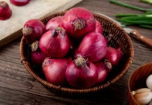 มาทำความรู้จักเควอซิทิน (Quercetin) มีประโยชน์กับสุขภาพอย่างไร?